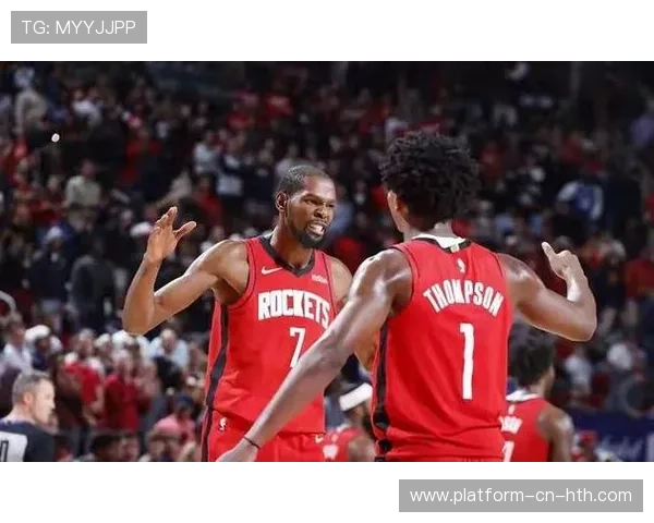 完胜状元弗拉格！阿门打爆独行侠！申京26+11+6，杜兰特拉胯赢球