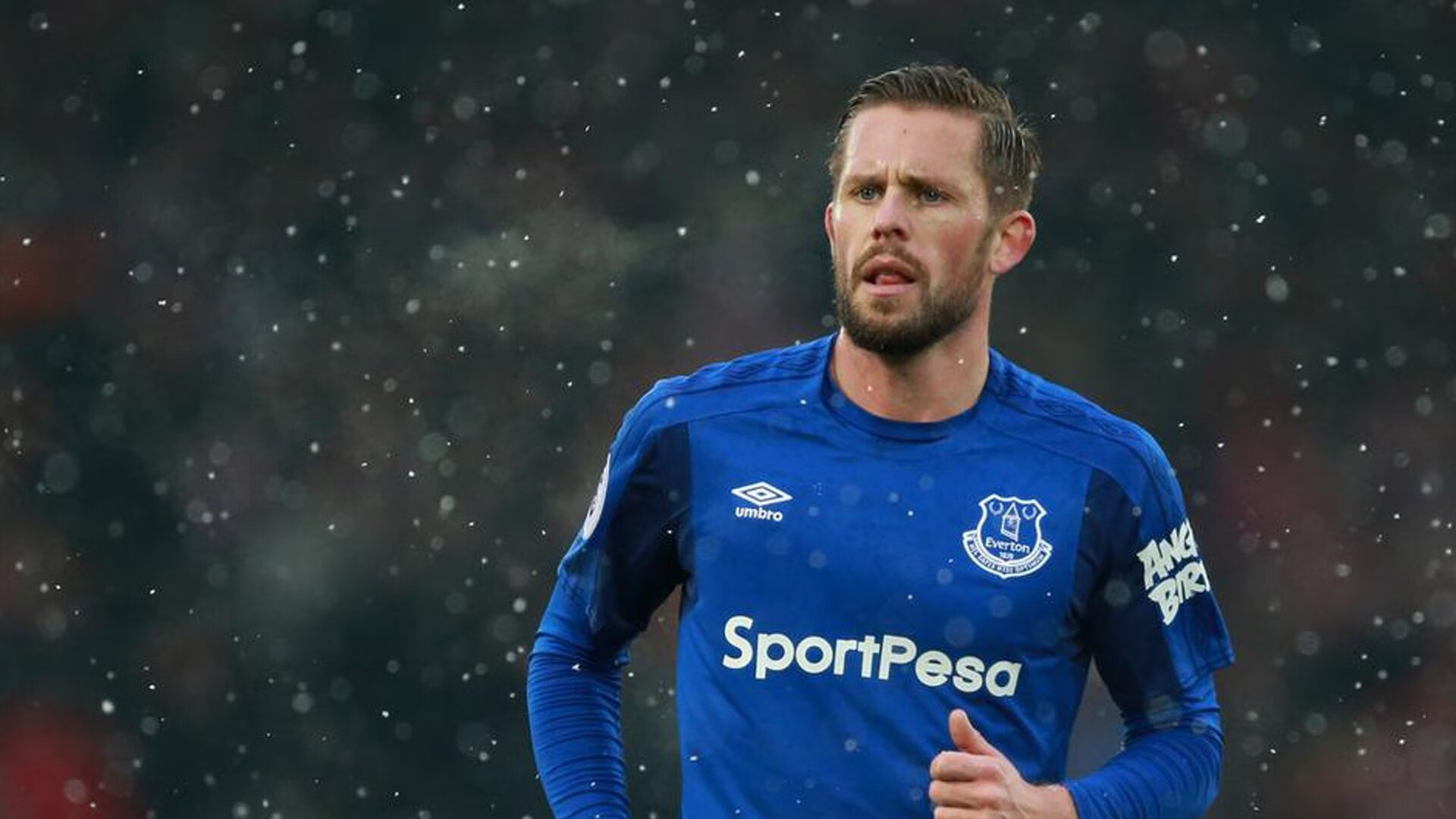 城市马拉松“赛道重走日” 参赛者以散步重温路线